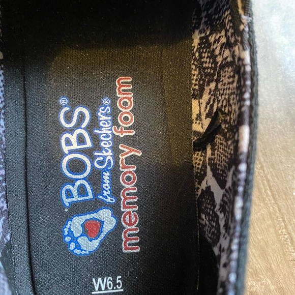 BOBS from SKECHERS Shoes - Picture 4 of 4